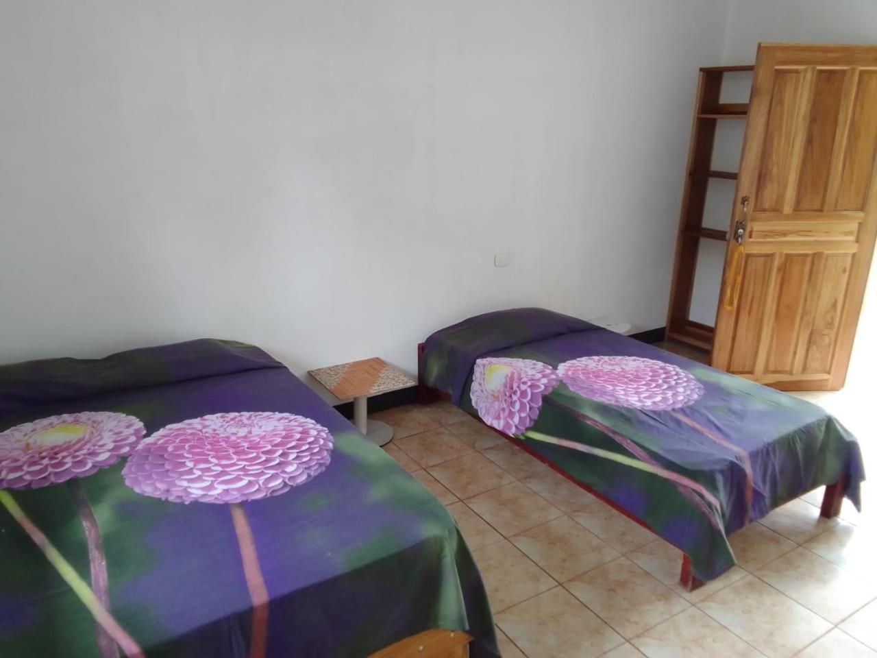 Mar Caribe Pv Otel Puerto Viejo de Talamanca Dış mekan fotoğraf