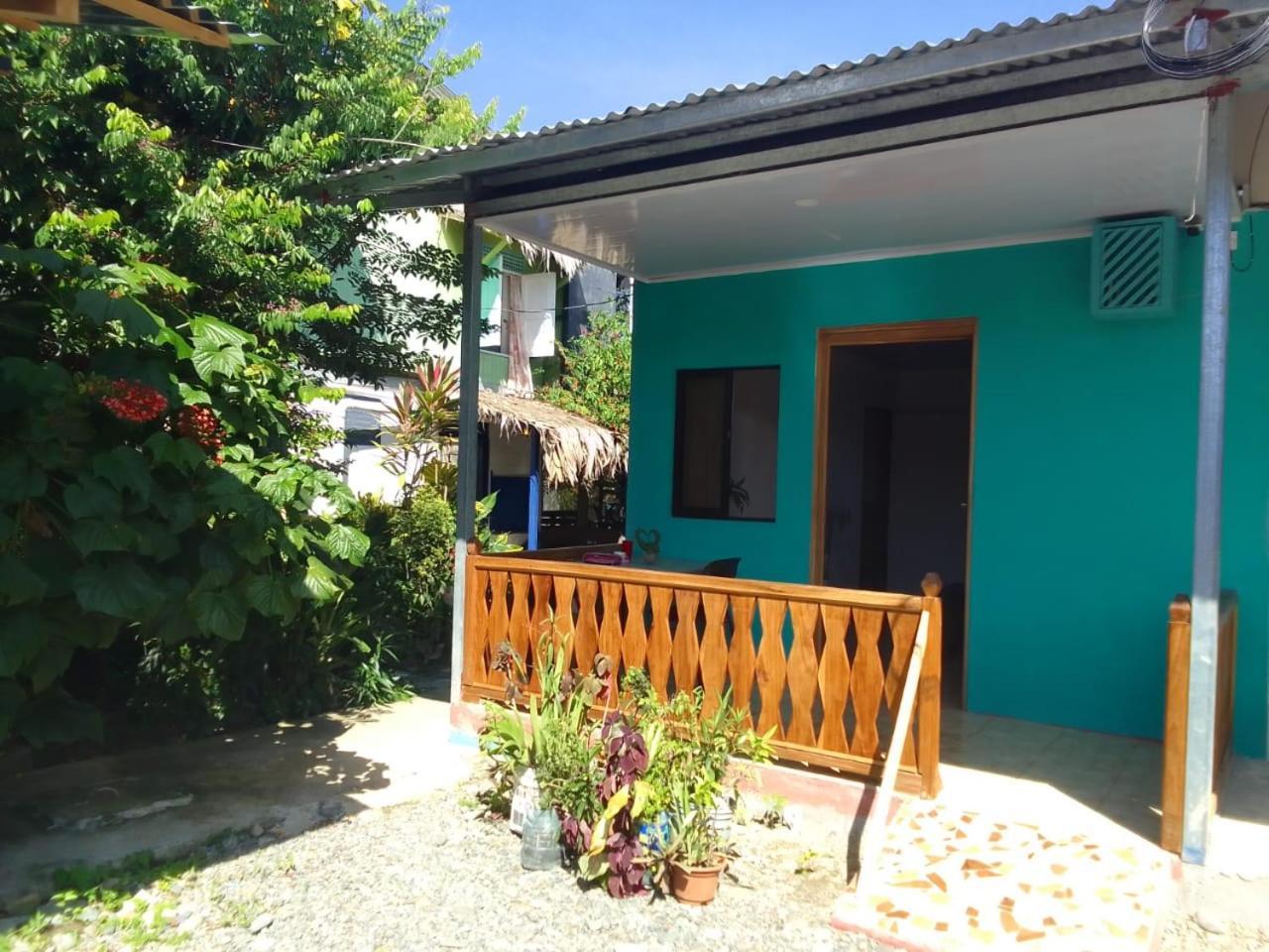 Mar Caribe Pv Otel Puerto Viejo de Talamanca Dış mekan fotoğraf