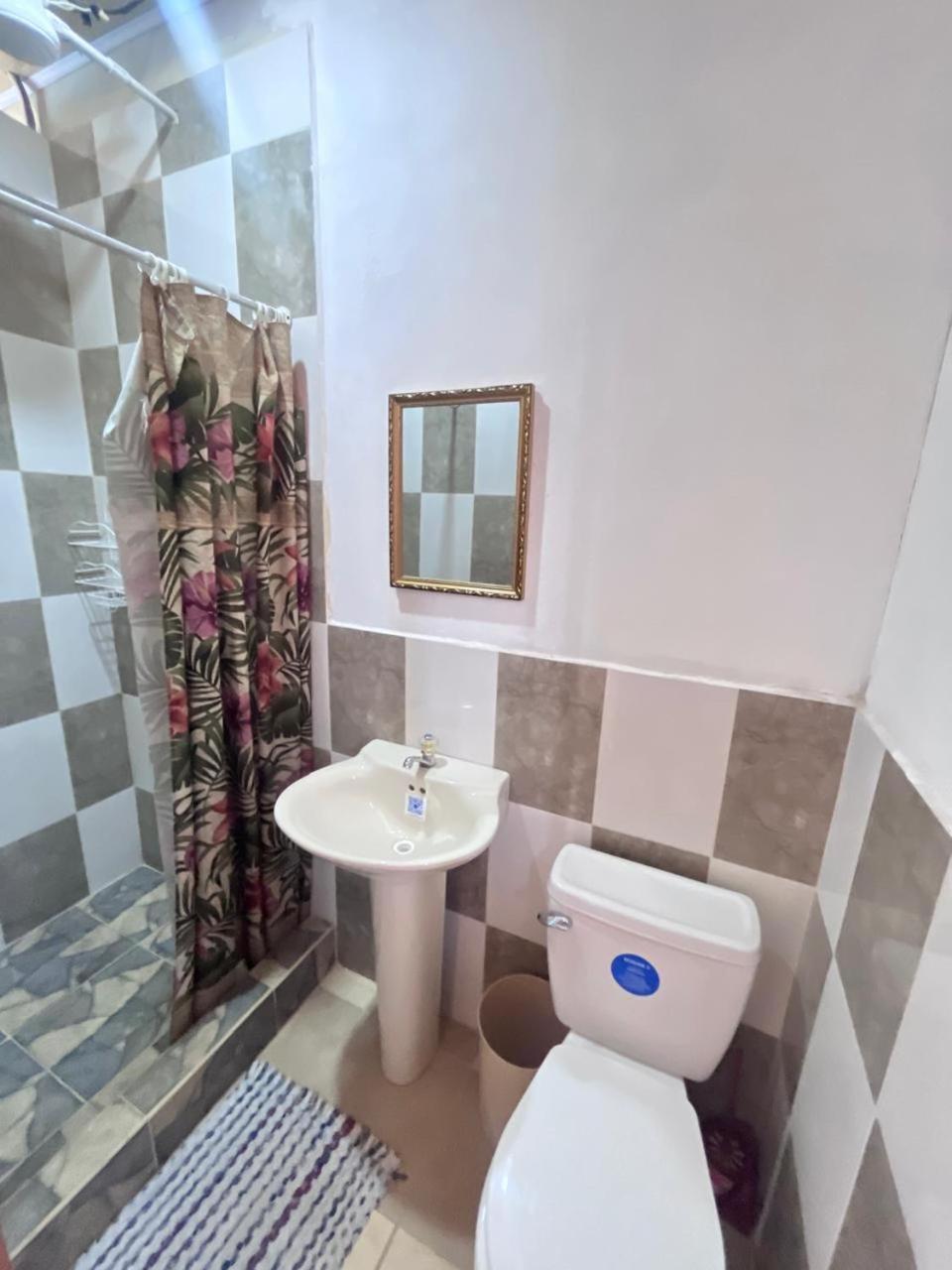 Mar Caribe Pv Otel Puerto Viejo de Talamanca Dış mekan fotoğraf