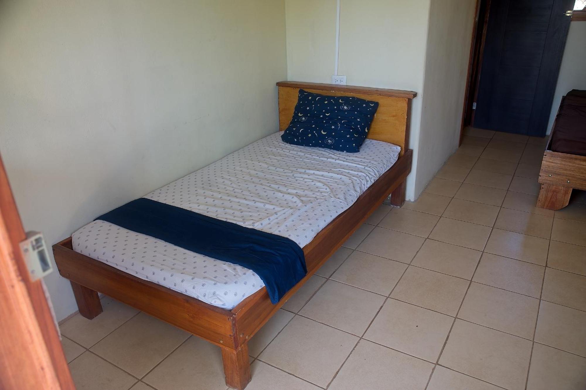 Mar Caribe Pv Otel Puerto Viejo de Talamanca Dış mekan fotoğraf