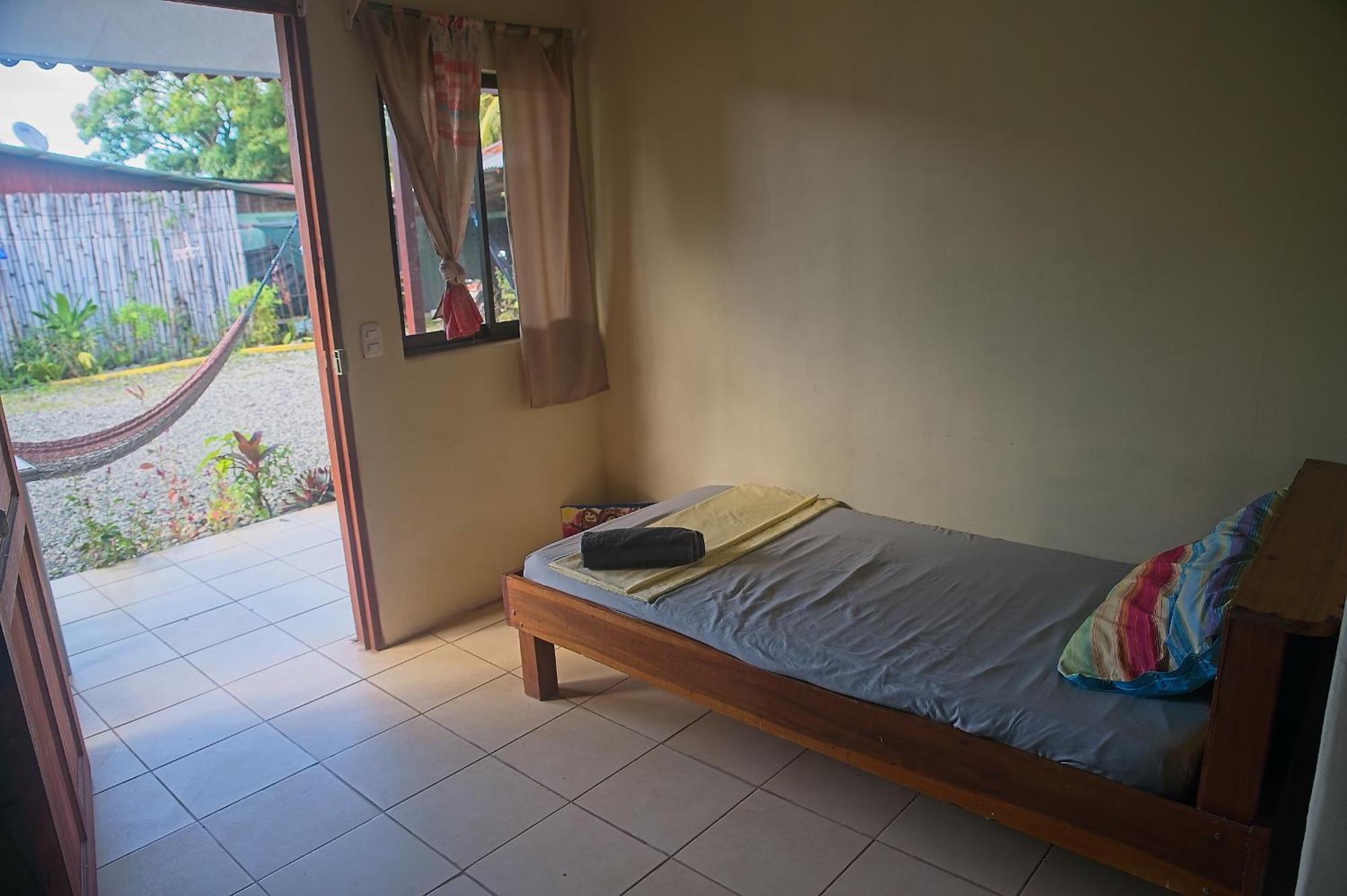 Mar Caribe Pv Otel Puerto Viejo de Talamanca Dış mekan fotoğraf