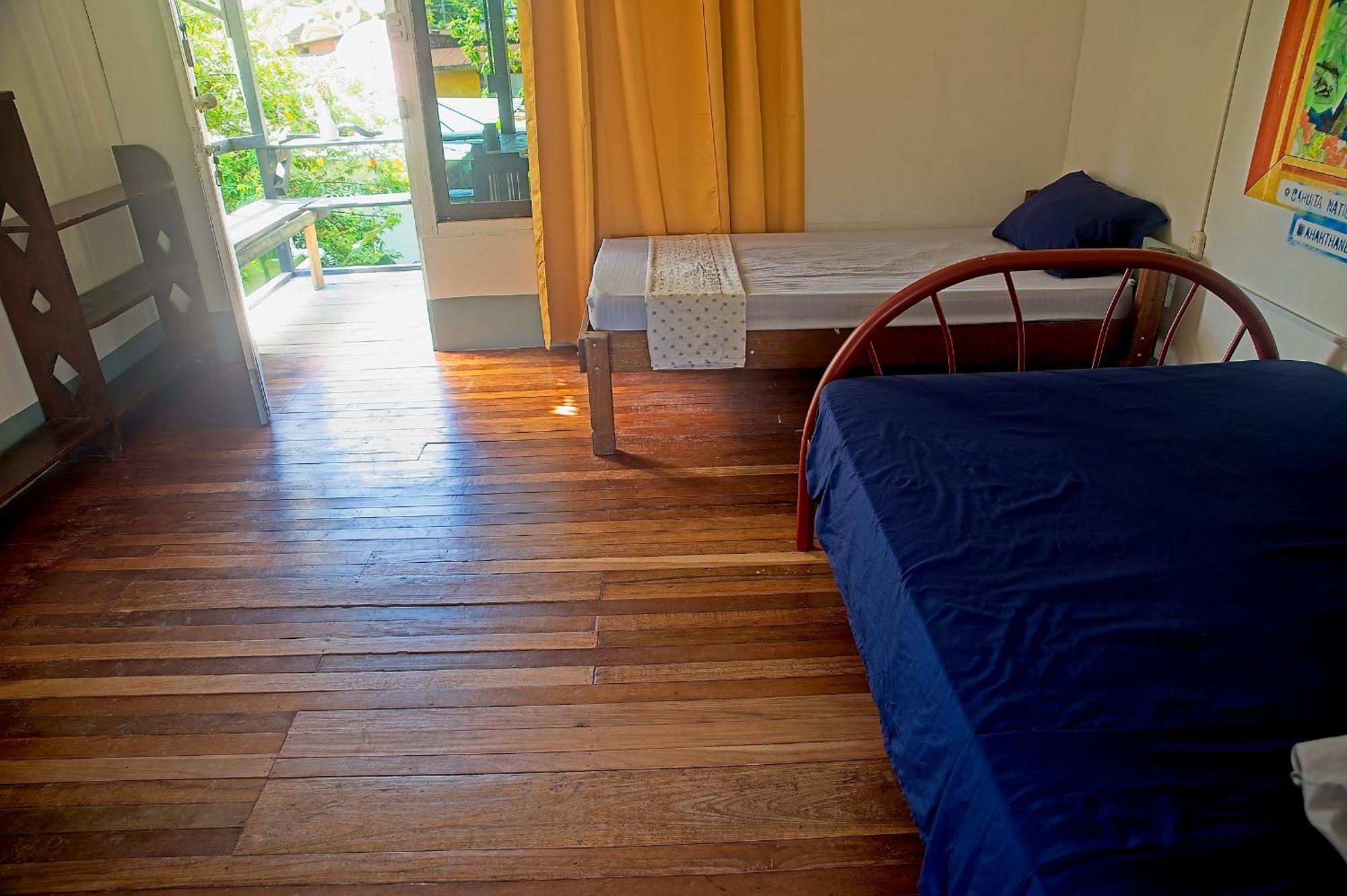Mar Caribe Pv Otel Puerto Viejo de Talamanca Dış mekan fotoğraf